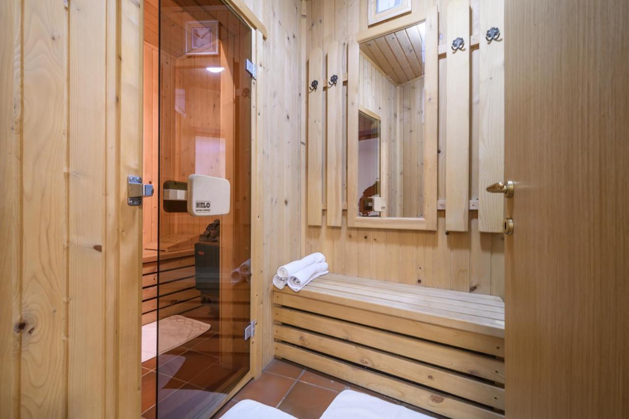Villa Anna Luxury Lake Residence Shtarkelovo Gnezdo Esterno foto