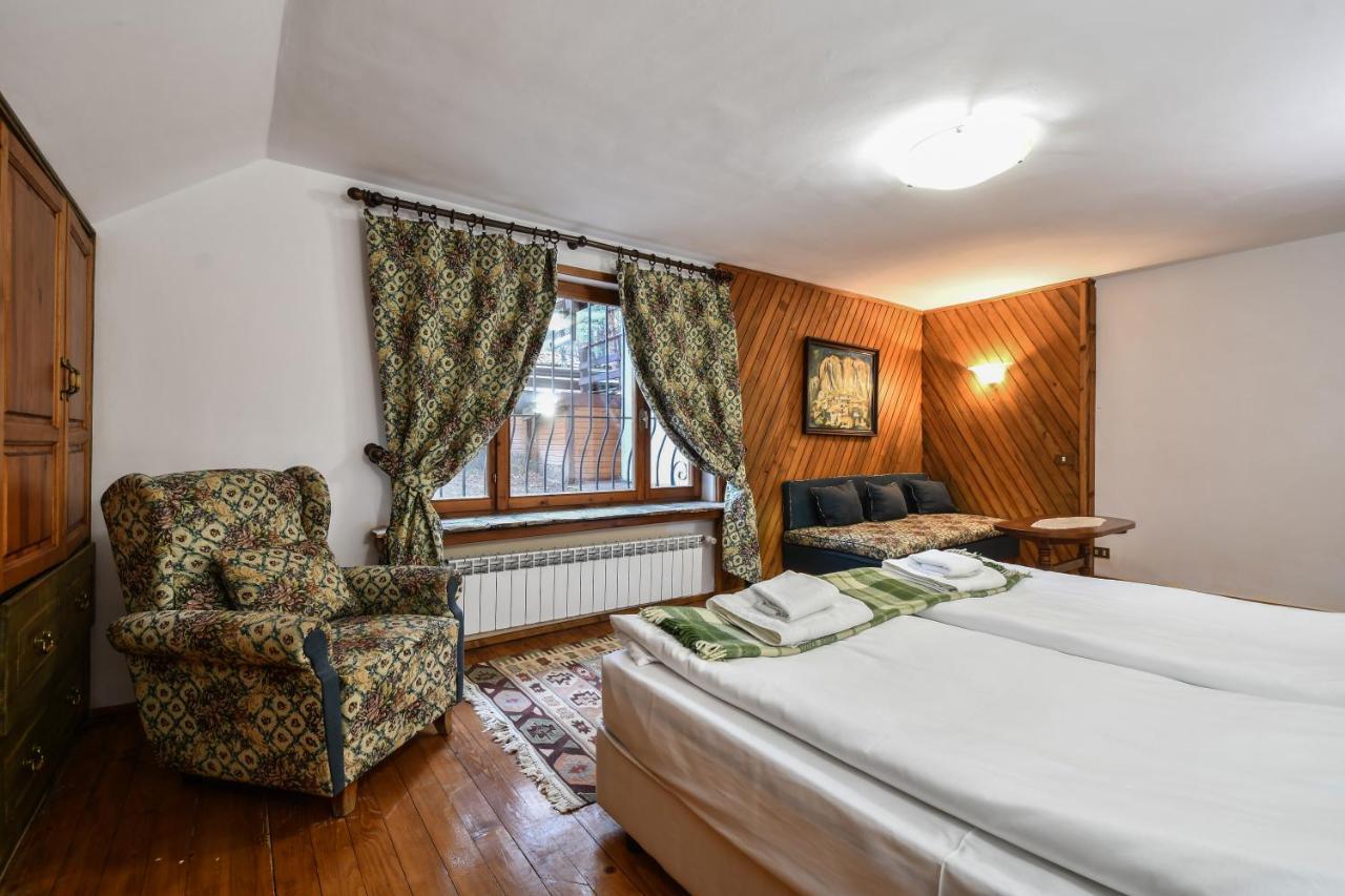 Villa Anna Luxury Lake Residence Shtarkelovo Gnezdo Esterno foto