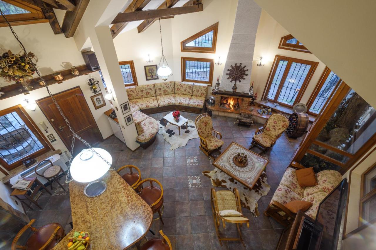 Villa Anna Luxury Lake Residence Shtarkelovo Gnezdo Esterno foto